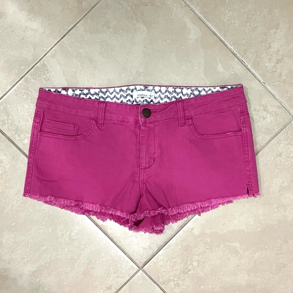*❤️2/30$*NWOT* O’Neill| Pink Jean Shorts - Picture 2 of 3